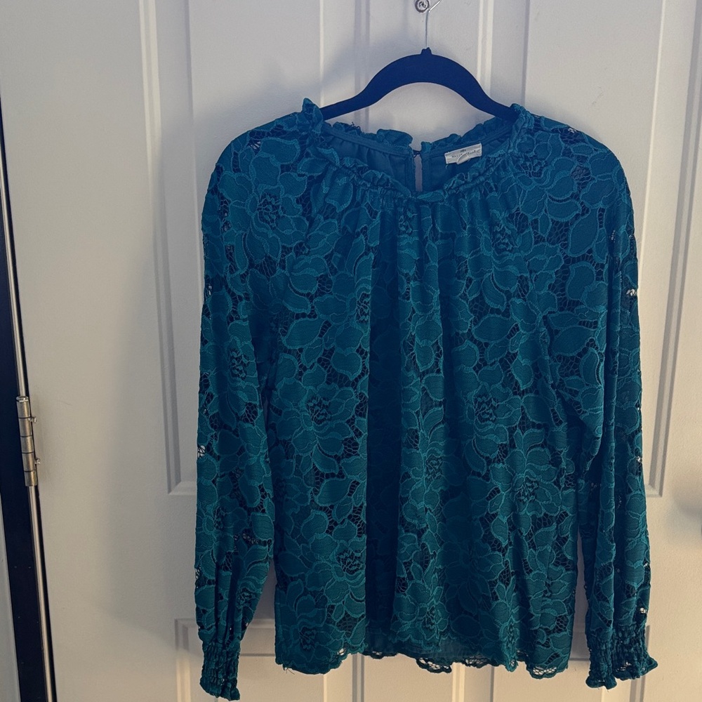 Elegant Teal Lace Blouse